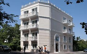Geneva Resort Hotel Odessa